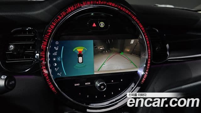 Mini Cooper 3세대, 2024 15