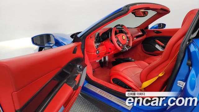 Ferrari 488 스파이더, 2018 10