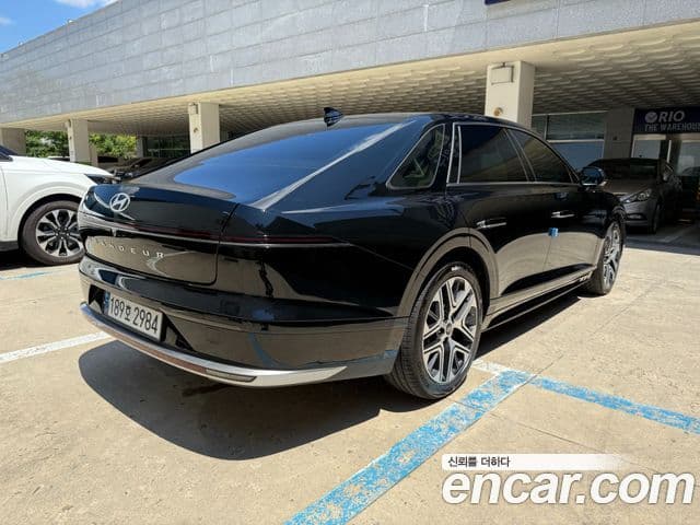 Hyundai Grandeur гибрид (GN7) Exclusive, 2025 6