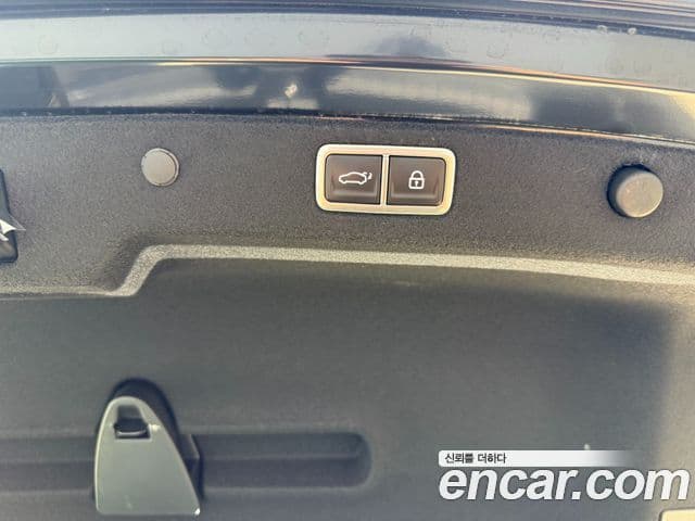 Hyundai Grandeur гибрид (GN7) Exclusive, 2025 15