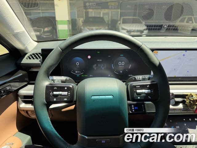 Hyundai Grandeur гибрид (GN7) Exclusive, 2025 16