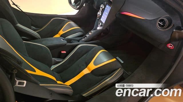 맥라렌 720S 4.0 купе, 2019 11