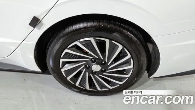 Hyundai Sonata гибрид (DN8) Inspiration, 2020 все фото