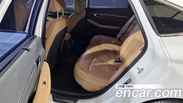 Hyundai Sonata гибрид (DN8) Inspiration, 2020 11