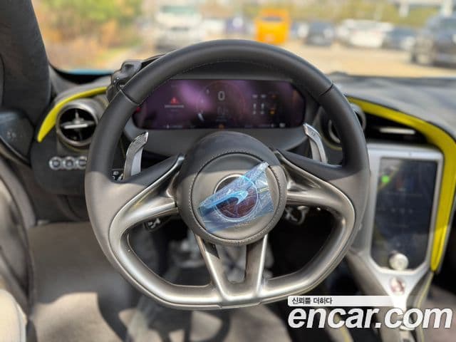 맥라렌 750S 4.0 Spyder, 2024 15