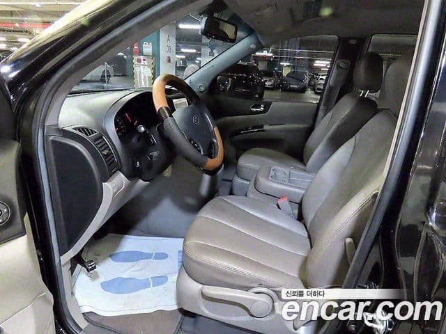 Kia Carnival R Carnival лимузин бензин GLX, 2011 6