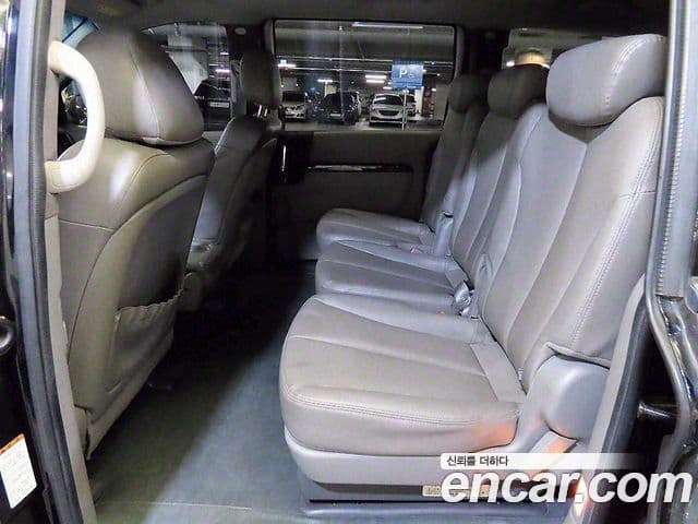 Kia Carnival R Carnival лимузин бензин GLX, 2011 7