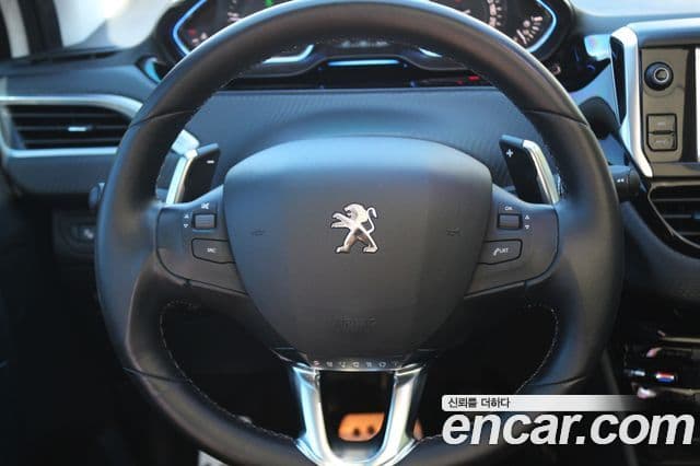 Peugeot 2008 1.6 e-HDi Felline L, 2015 9