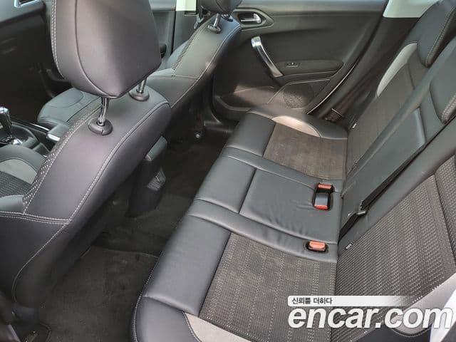 Peugeot 2008 1.6 e-HDi Felline L, 2015 14