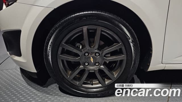 Chevrolet(GM대우) 아베오 хэтчбек Fun Edition, 2014 все фото