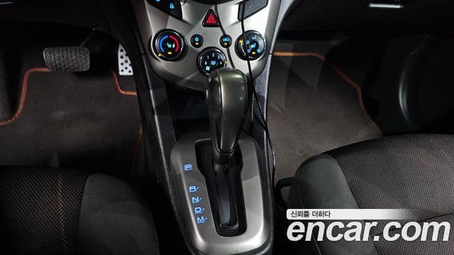 Chevrolet(GM대우) 아베오 хэтчбек Fun Edition, 2014 9