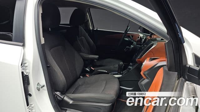 Chevrolet(GM대우) 아베오 хэтчбек Fun Edition, 2014 10