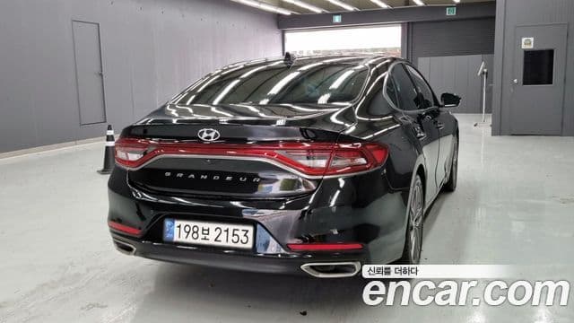 Hyundai Grandeur IG 3.0 LPi Exclusive (арендный автомобиль), 2018 2