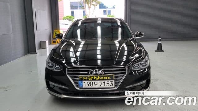 Hyundai Grandeur IG 3.0 LPi Exclusive (арендный автомобиль), 2018 3