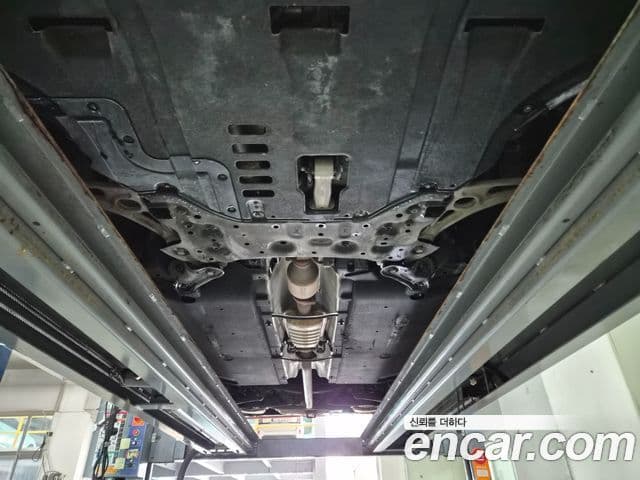 Hyundai Grandeur IG 3.0 LPi Exclusive (арендный автомобиль), 2018 20