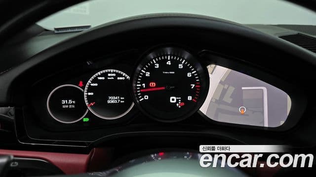 Porsche Cayenne (PO536) 3.0 купе, 2020 8