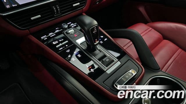 Porsche Cayenne (PO536) 3.0 купе, 2020 9