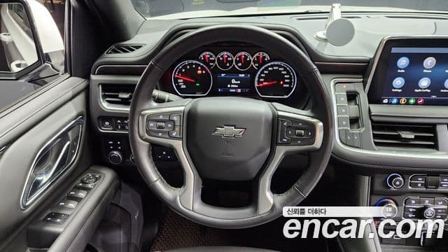 Chevrolet Suburban, 2021 13