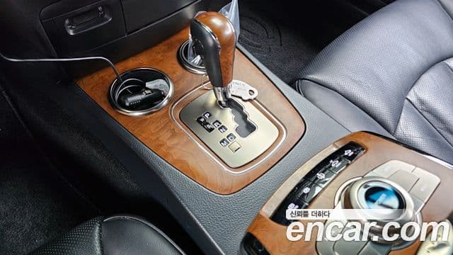 KG모빌리티(SsangYong) 뉴체어맨 W VVIP, 2015 9