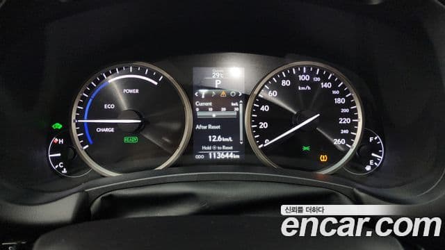 Lexus NX300h Executive, 2015 8