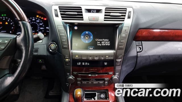 Lexus LS460L XF40, 2007 14