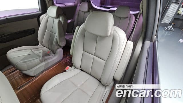 Kia All New Carnival Noblesse, 2016 13