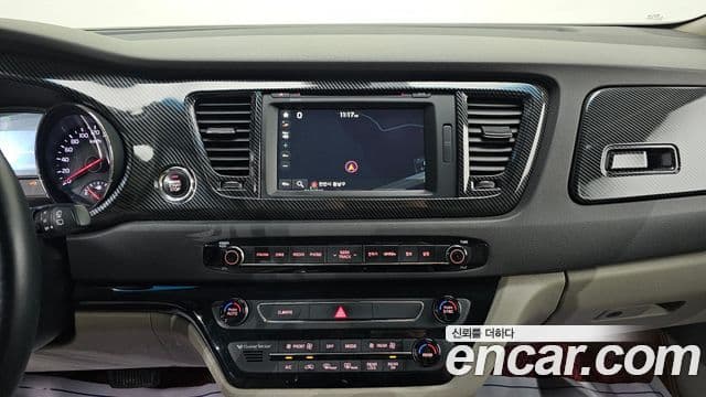 Kia All New Carnival Noblesse, 2016 16