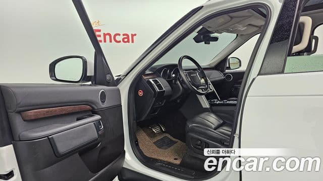 Land Rover Discovery 5 3.0 TD6 HSE, 2017 10