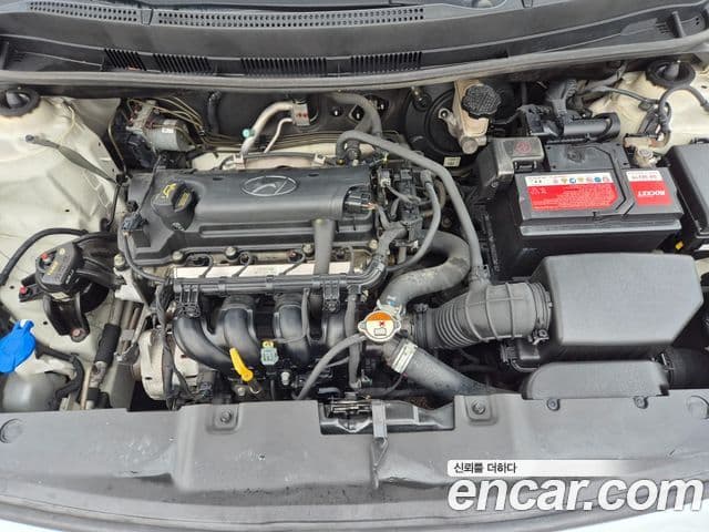 Hyundai Accent(новый кузов / новое поколение) Modern, 2015 6