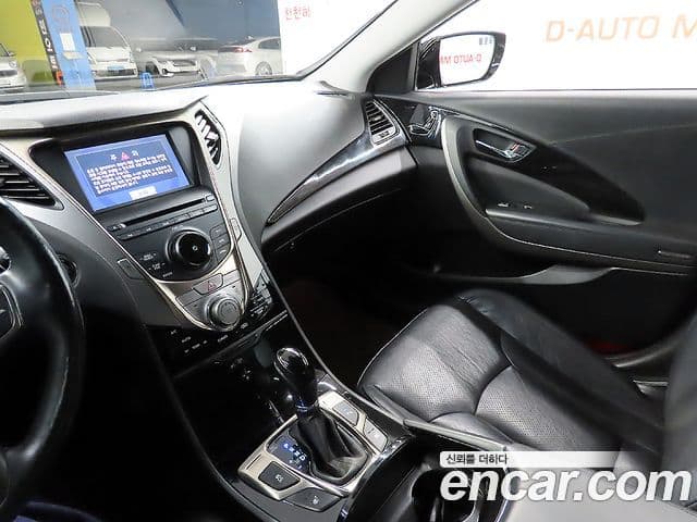 Hyundai Grandeur HG Luxury, 2012 12