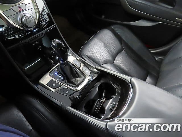 Hyundai Grandeur HG Luxury, 2012 14