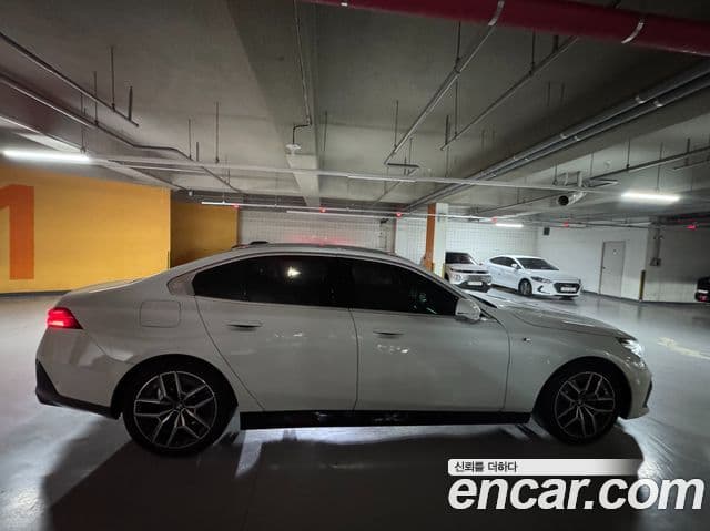 BMW 5시리즈 (G60) 520i M Sport, 2024 3
