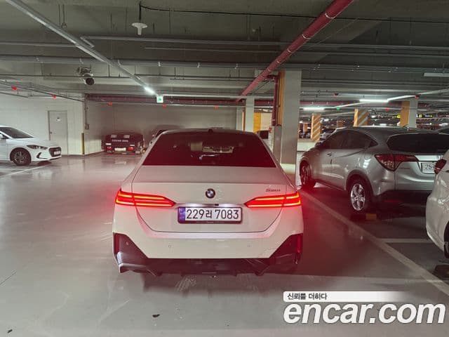 BMW 5시리즈 (G60) 520i M Sport, 2024 4