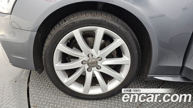 Audi New A4 B8, 2015 все фото