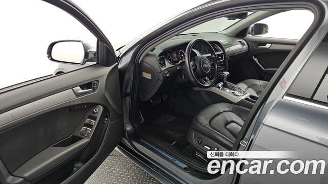 Audi New A4 B8, 2015 10