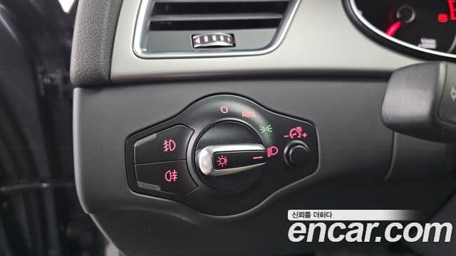 Audi New A4 B8, 2015 17