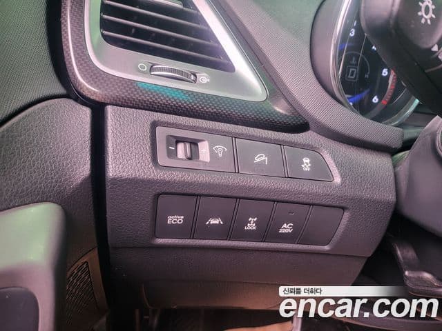 Hyundai Maxcruz Special, 2014 10