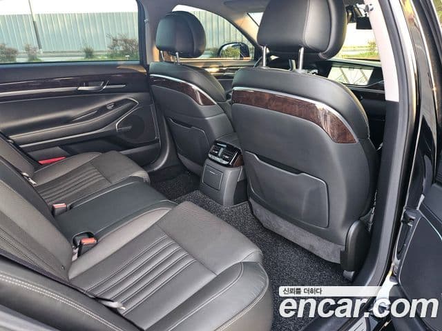 Genesis EQ900 Premium Luxury, 2016 10