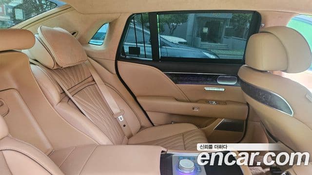 Genesis G90 (RS4) бензин 3.5 турбо e-S/C AWD, 2023 7