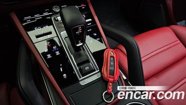 Porsche Cayenne (PO536) 4.0 турбо, 2023 9