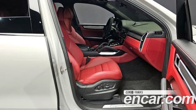 Porsche Cayenne (PO536) 4.0 турбо, 2023 11