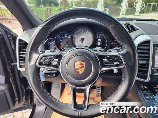 Porsche New Cayenne 958, 2015 17