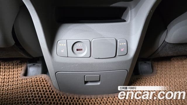 Kia The / новый New Carnival Noblesse, 2019 18