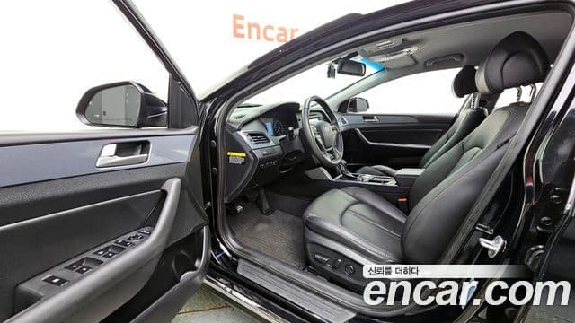 Hyundai LF Sonata гибрид Modern, 2016 10