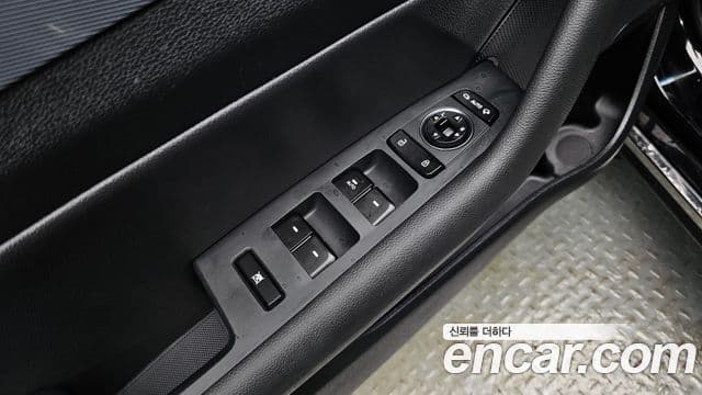 Hyundai LF Sonata гибрид Modern, 2016 14