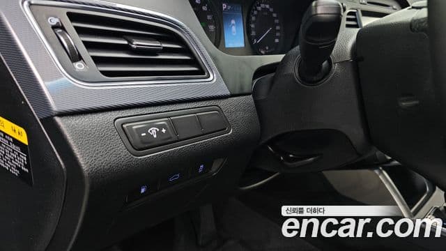 Hyundai LF Sonata гибрид Modern, 2016 15