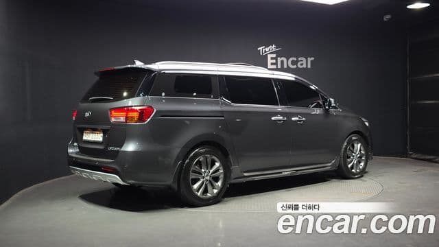 Kia All New Carnival VIP, 2018 2