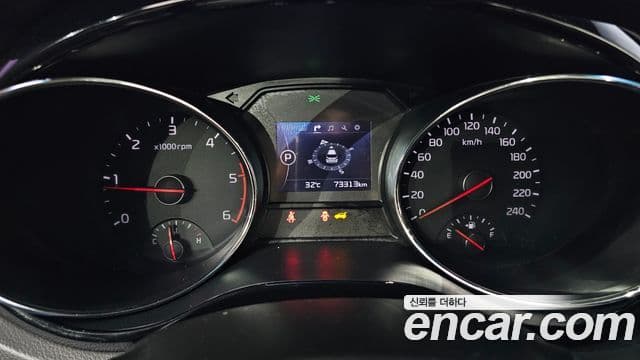 Kia All New Carnival Noblesse, 2016 8