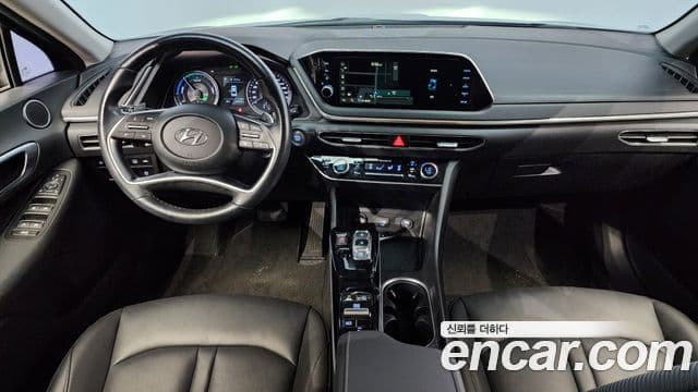 Hyundai Sonata гибрид (DN8) Family, 2021 7