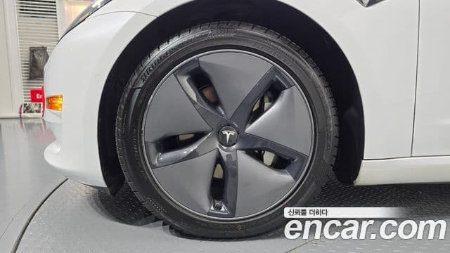 Tesla модель 3 Long Range AWD, 2020 все фото